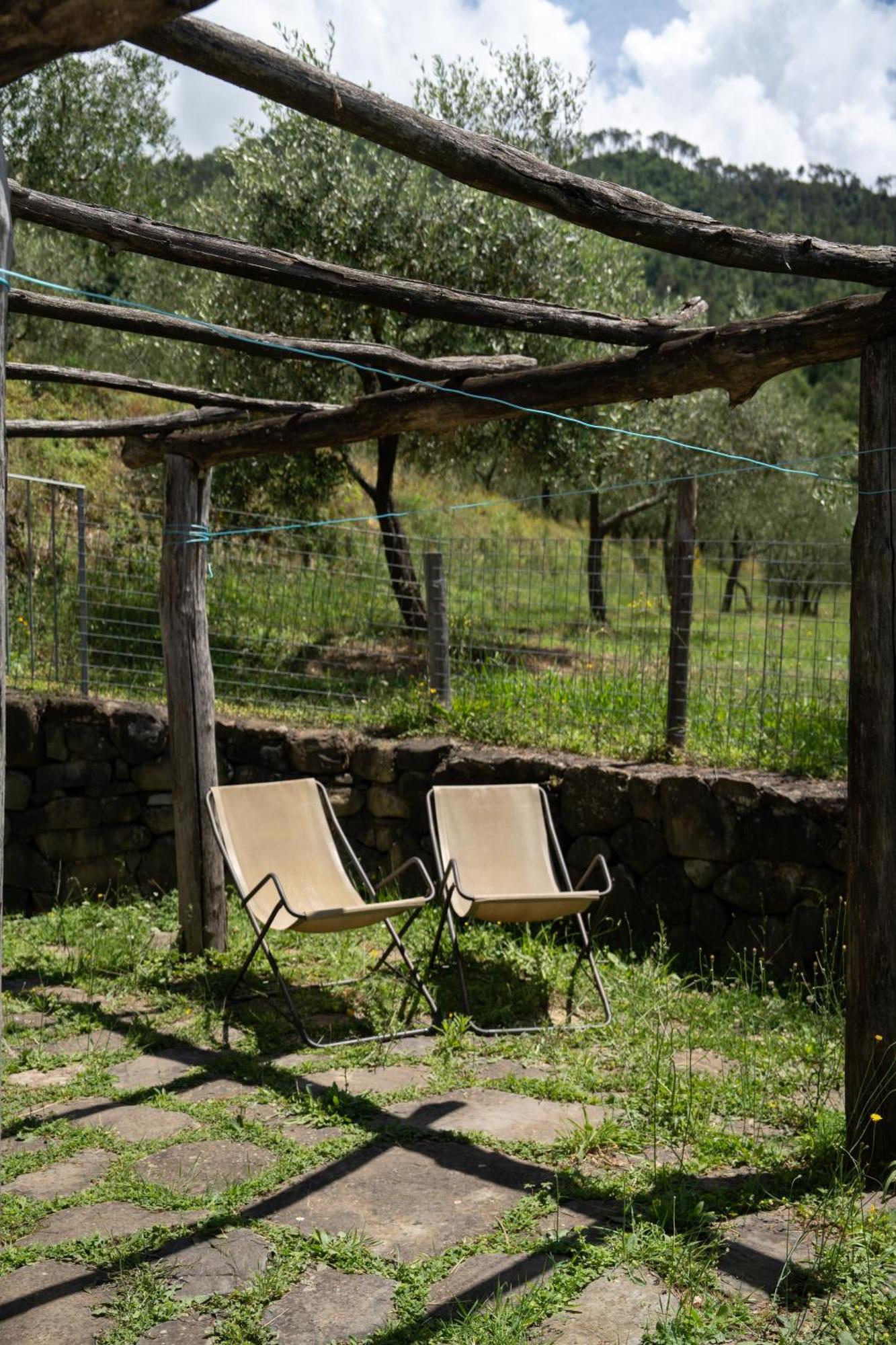 Villa I due Ghiri Calice al Cornoviglio Esterno foto