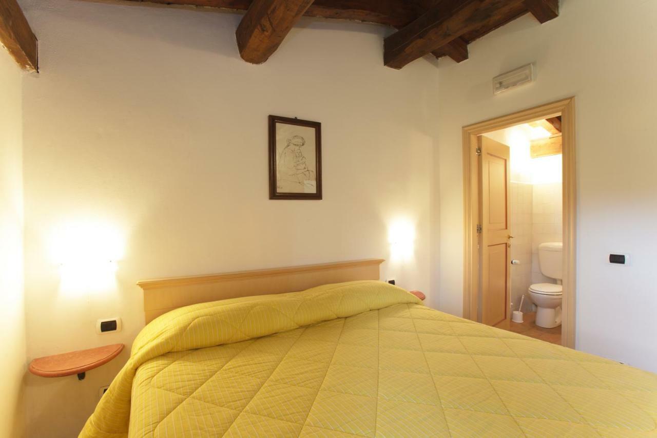 Villa I due Ghiri Calice al Cornoviglio Esterno foto